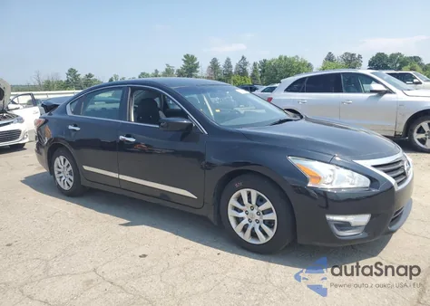 2015 Nissan Altima 2.5 из США, поврежденный, VIN 1N4AL3AP5FC189038